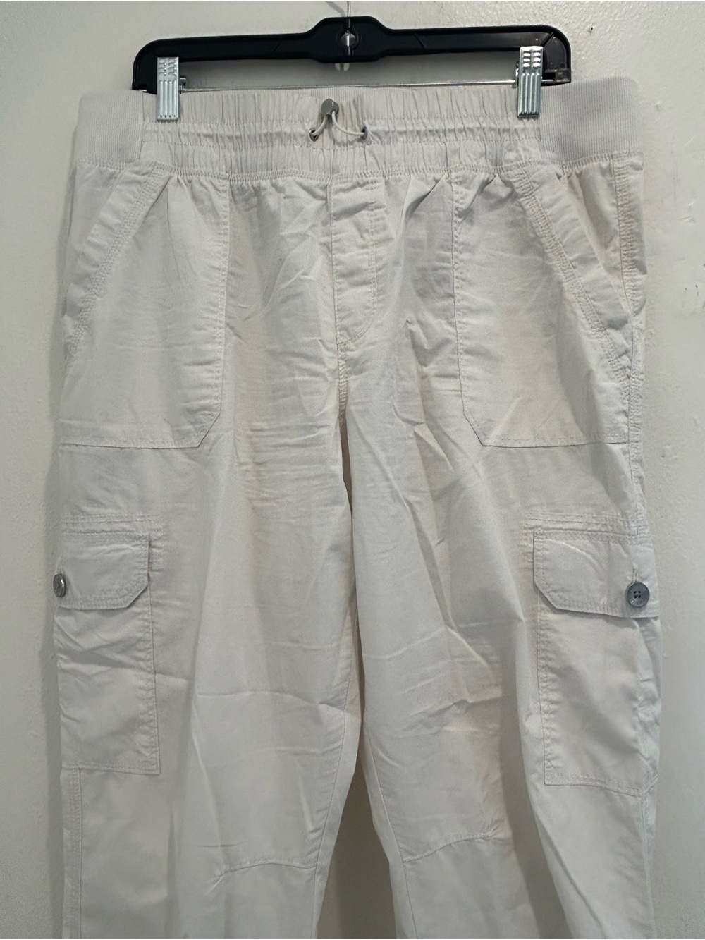 DKNY Women Cream Cargo Pants